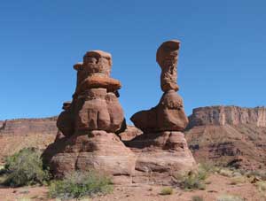 Amphitheatre Trail hoo doos, Moab Utah